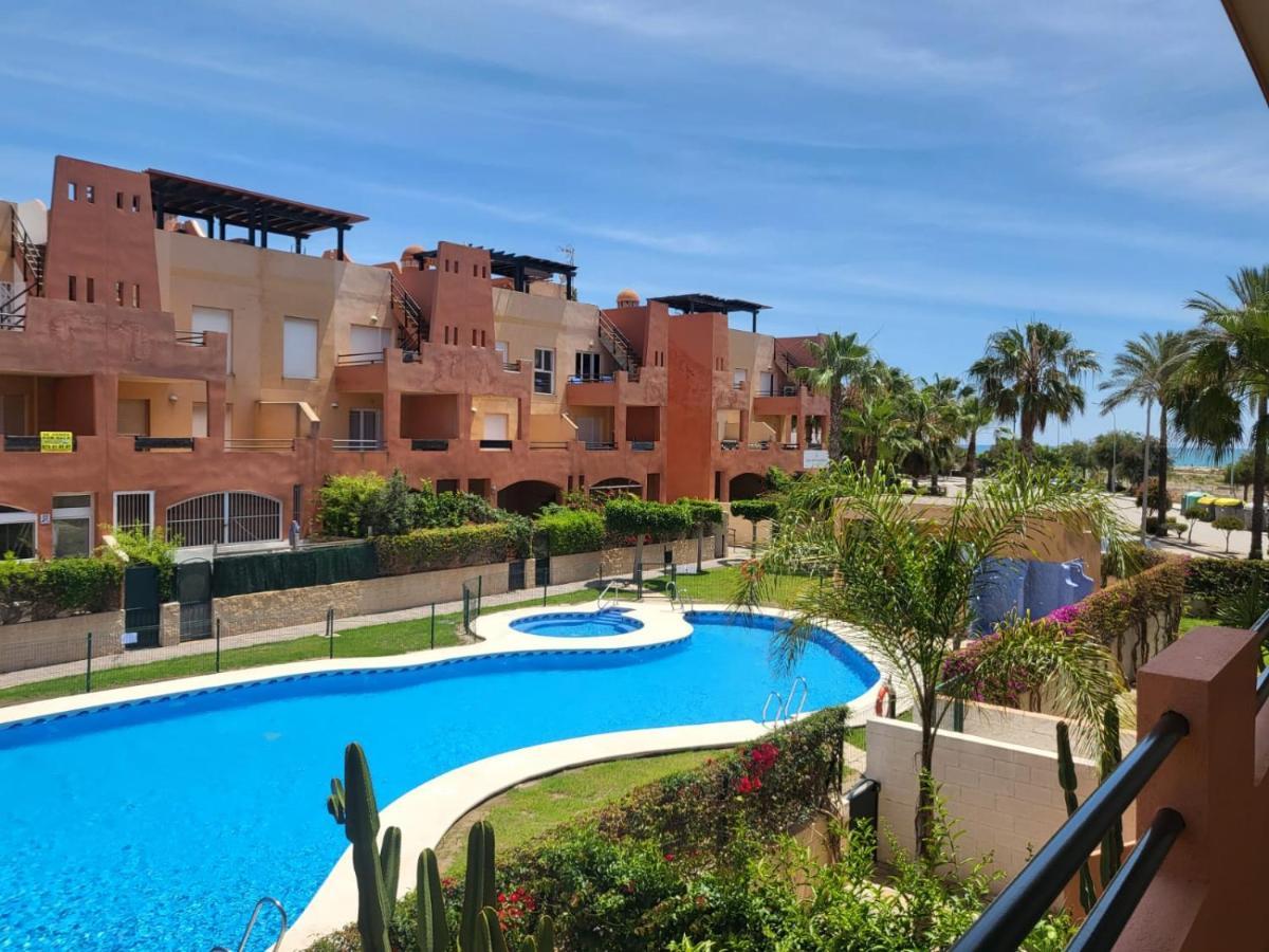 Апартаменти Apartamento Coqueto Con Terraza Y Cerca De La Piscina Comunitaria Y De La Playa! Playas de Vera Екстер'єр фото